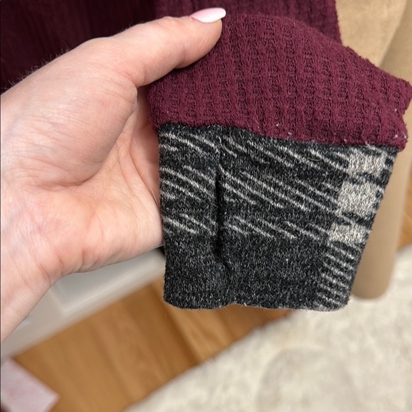 Red and Gray Turtleneck Sweater - Picture 3 of 4